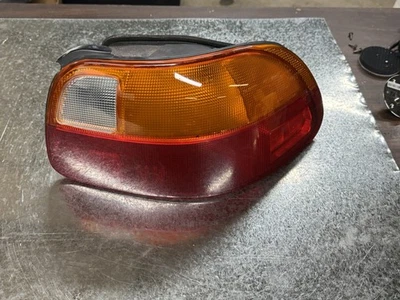93-97 Honda Civic Del Sol OEM Passenger Side Right Taillight Tail Brake Light - Image 1 of 4