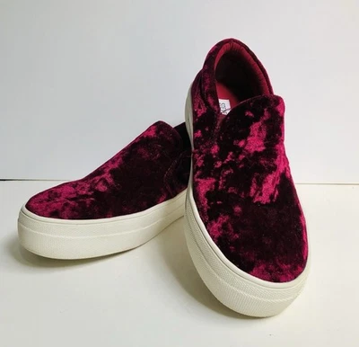 Tênis Steve Madden Feminino GEMA Tamanho 6.5 M Burgandy Veludo Slip on Shoes - Imagem 1 de 4
