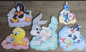 Vintage 1998 Looney Tunes Warner Bros. Decor Baby Nursery Wall Art Bugs Tweety - Picture 1 of 11