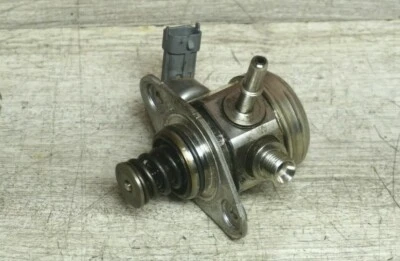 2011-2014 HYUNDAI SONATA 2.4L L4 GAS ENGINE MOTOR HIGH PRESSURE FUEL PUMP OEM - Image 1 of 4