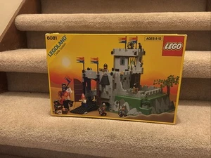 LEGO 6081 King's Mountain Fortress MINT! Complete Box, Manaual, Figs!!! - Picture 1 of 6