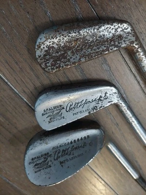 Palos de golf vintage Spalding Robert T Jones Jr Kro Flite 2, 3 y 9 hierro piratone Foto 1 de 4