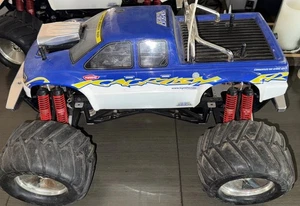 Vintage Kyosho Giga Crusher Rc Truck Nitro 4x4 rare Rc  - Picture 1 of 24