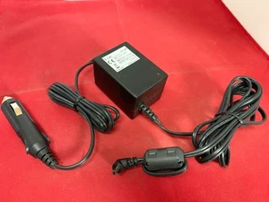 Icom CP-19R Zapalniczka samochodowa Ładowarka ołowiowa (EWENTUALNIE USZKODZONA) - Zdjęcie 1 z 4