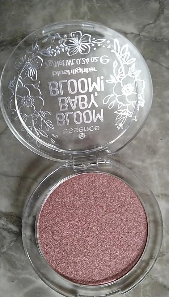 essence BLOOM BABY BLOOM " Blushlighter 01 I Lilac You