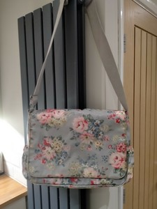 small changing bags for toddlers