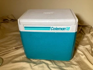Vintage Green Blue Coleman 18 Quart Cooler 1989 Model 5218 - Picture 1 of 12