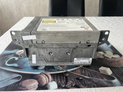 BMW NBT HU, HW: 3.1 ECE 2GB ID4 WiFi BT Navigation High HDD 200GB Main Unit TOP! - Bild 1 von 4