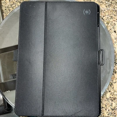 Speck Balance Folio Case iPad 2019 Funda de cuero negro para iPad de 10.5 pulgadas Foto 1 de 4