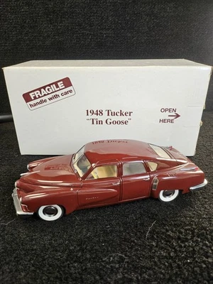 Danbury Mint 1948 Tucker Tin Goose Great Condition!!! - Image 1 of 4