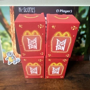 2025 McDonald’s Happy Meal Spielzeug - Zugabe winzig hellbraun Menge 4 Konvolut Set - BTS - Bild 1 von 7