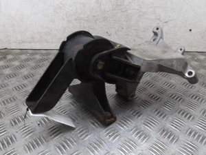 Suzuki Swift Lower Subframe Mount 117589la0 1.2 Petrol 2010-2017Q - Picture 1 of 9