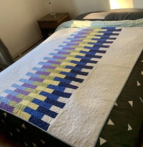 Barras de edredón casero de 55""x 65"" bordadas azul blanco a rayas - Imagen 1 de 12
