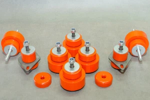 Kit Body Lift +0MM Dureza Corta 75 ShA para NISSAN PATROL Y61 She-Wolf - Imagen 1 de 1