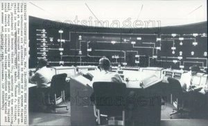 1971 Press Photo New England Power Exchange Facility Console W Springfield MA - Picture 1 of 2