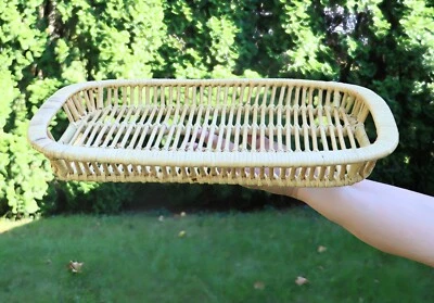 Bandeja para servir MCM danesa de ratán rectangular 1960 cesta  Foto 1 de 4