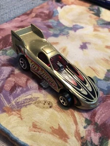 1977 Hotwheels Gold Funny Car HW Hot Wheels - Picture 1 of 10