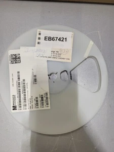 20MHz SMD Crystal Oscillators - 53 Units, No Packaging - Photo 1/3