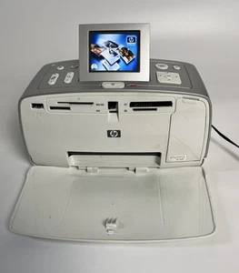 Impresora de inyección de tinta fotográfica HP Photosmart 385 compacta digital 4x6 Q6387L necesita carro de tinta - Imagen 1 de 10