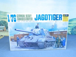 Kit Fujimi Nº 1/76 4 WW2 DESTRUCTOR DE TANQUES PESADOS ALEMÁN JAGDPANTHER Completo - Imagen 1 de 2