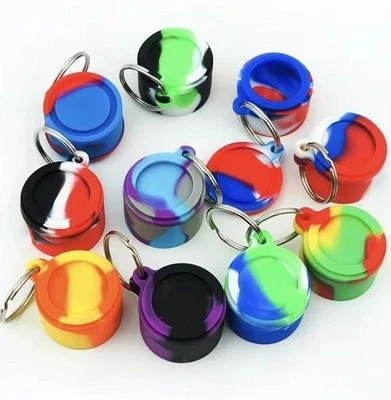 Pack Of 20- 6ML Silicone Wax Containers W/Keychains, Non-stick Oil Stash Jars - Image 1 of 3