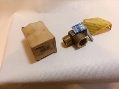 NEW Watts M335M-030 Pressure Relief Valve 30 PSI 3/4" FNPT - Image 1 of 4