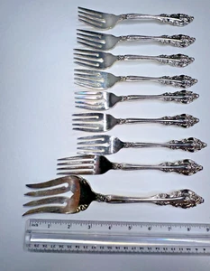Oneida Community BRAHMS Stainless Flatware 9 PC MEAT DINNER SALAD FORK - Picture 1 of 9