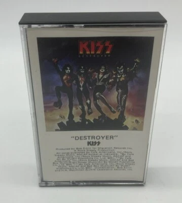 Kiss: Destroyer cassette tape Casablanca - Image 1 of 4