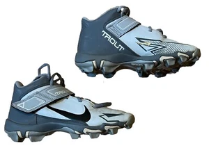 Nike force Trout Gray pre-owened no box size 3.5Y Cleats - Picture 1 of 8