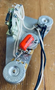 Arnés de cableado Fender Stratocaster 250 k ollas CTS EE. UU. CRL 5 vías .047 naranja caída - Imagen 1 de 7