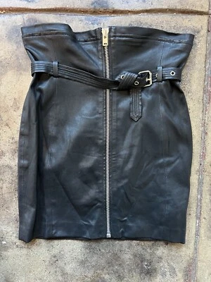 Saia de couro iro - Imagem 1 de 4