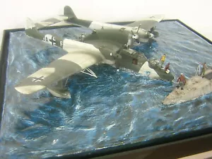 DIORAMA BLOHM VOOS BV 138 & UBOOT U-BOAT SUBMARINE SUBMARINO escala 1/72 - Imagen 1 de 18