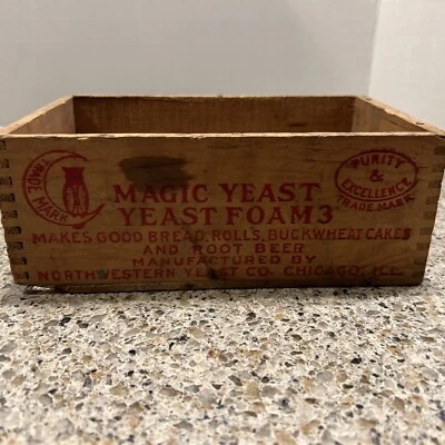 Caja de madera de levadura mágica esquinas articuladas con dedos de colección bonita caja sólida coleccionable Foto 1 de 4