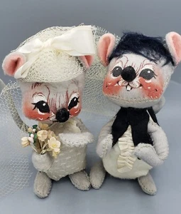 Annalee 1971 Mobilitee Bride and Groom Dolls - Picture 1 of 6