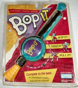Bop It Electronic Game (1996 Version) / New (O.S.) Vintage / Full Size - Picture 1 of 2