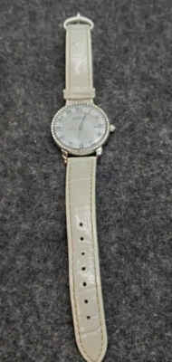 Women's August Steiner AS8056WT Quartz Movement Date Leather Watch (C6B2) - Image 1 of 4