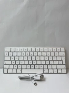 Apple Wireless Magic Keyboard 2 MLA22LL/A A1466 Dutch Version, Silver - Picture 1 of 7