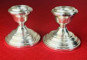 Par de candelabros de plata esterlina Hamilton de colección acanalados clásicos - Imagen 1 de 8