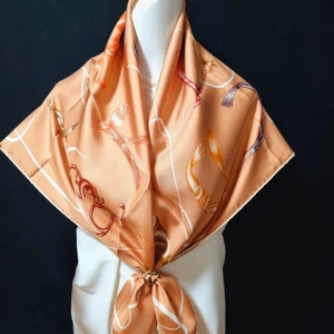 RARE VINTAGE HERMES Silk Scarf "Faune Lettree" Carre 90 by Florence Manlik - Picture 1 of 15