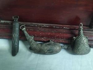 Ottoman Antique Brass Gun Powder Flask – Handmade Collectible – Rare 3 Pcs - Picture 1 of 4