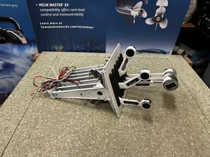 Kiekhaefer Marine, Triple Engine Binnacle Control Box, W/ 6x 22FT Uflex Cables - Bild 1 von 7