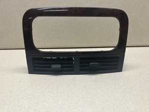 2004 Jeep Grand Cherokee Center Dash Radio Bezel Trim w/ AC Air Vent Panel Wood - Picture 1 of 5