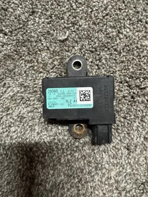 2009-2015 Honda Pilot Tire Pressure Monitor TPMS Module OEM - Image 1 of 2