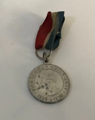 VTG Medal from City of Bradford..King George V & Queen Mary Silver Jubilee 1935 - Image 1 of 2