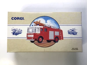 CORGI CLASSIC #97358 AEC PUMP CLEVELAND - FIRE VECHICLES 1:50 SCALE - Picture 1 of 3