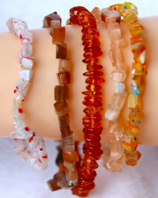 Conjunto de 5 pulseiras elásticas, lascas de Millefiori, vidro para olho de gato, âmbar - Imagem 1 de 4