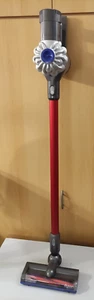 Dyson V6 animal extra Akku Sauger Staubsauger neuer boden bürste und nen akku - Bild 1 von 6
