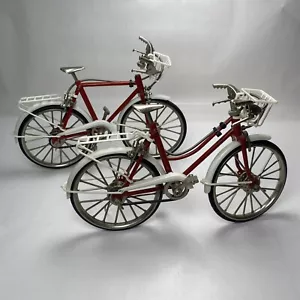 Replik Spielzeug Fahrräder Verkäufer Muster rotes Fahrrad PAAR Stecker und Buchse Stile LESEN - Bild 1 von 14
