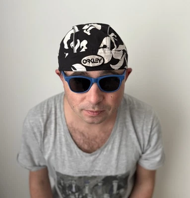 Gorra Bandana Oakley Negra Blanca De Colección Rara Y2K Foto 1 de 4