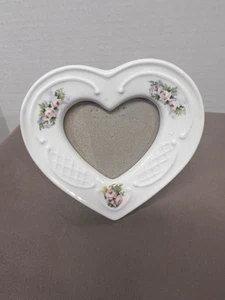 Vtg Heart Floral Flowers Ceramic Porcelain Picture Frame 4 1/4” x4.5” Standing - Picture 1 of 8